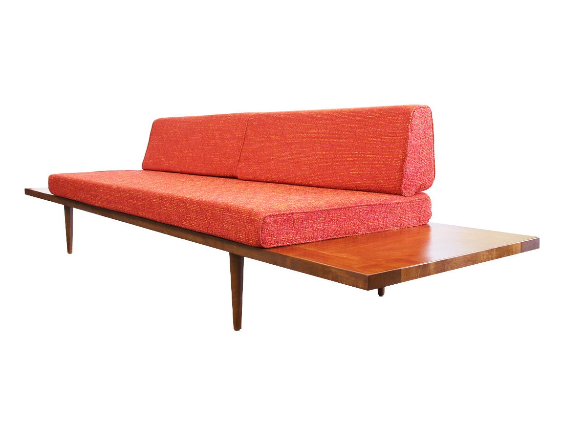 Best Guide to Mid Century Modern Daybeds